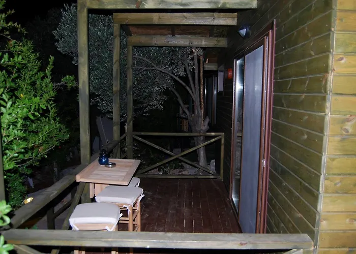 Nuri's Hotel Bayindir (Izmir)